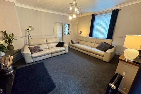 3 bedroom semi-detached house for sale, Bolland Buildings, Low Moor, Bradford