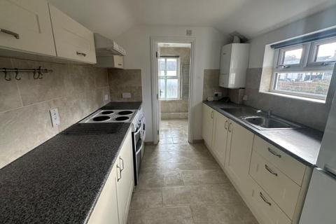 1 bedroom flat to rent, Canterbury Street, Gillingham ME7