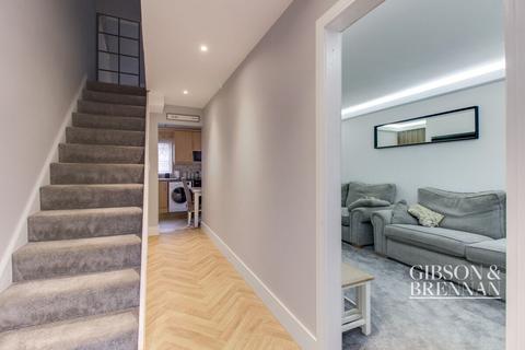 66 Rose Valley Crescent, Stanford-le-hope, SS17 8EF