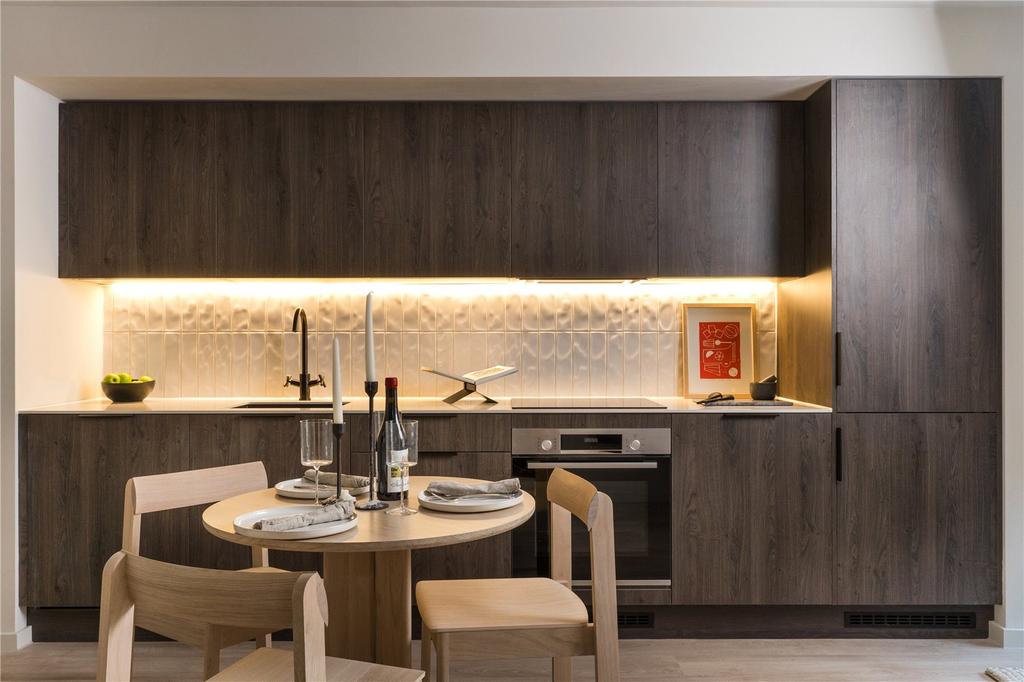 Show Apartment