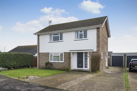 3 bedroom detached house for sale, The Holt, Seaford