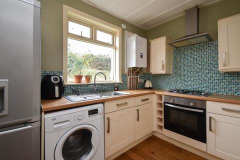 1 bedroom flat for sale, Silchester Road, St. Leonards-On-Sea