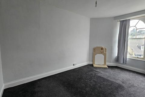 2 bedroom flat to rent, Melville Lane, Torquay TQ2