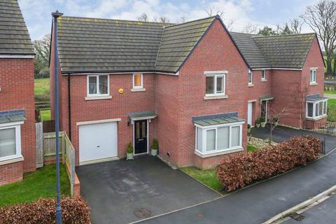 4 bedroom house for sale, Grainbeck Rise, Killinghall, Harrogate, North Yorkshire, UK, HG3