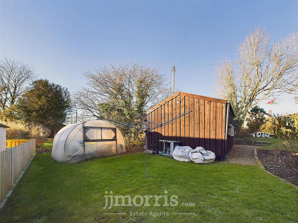 CAM03686 G0-PR0245-STILL035.jpg