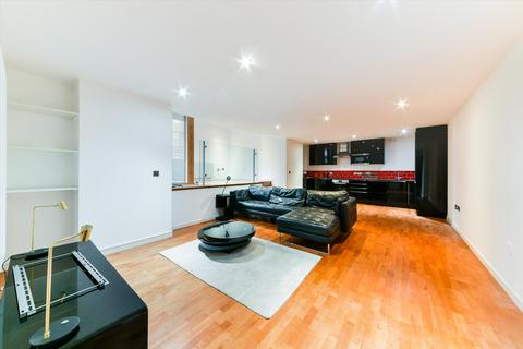 2 bedroom flat for sale, Gainsborough Studios South, Islington, N1