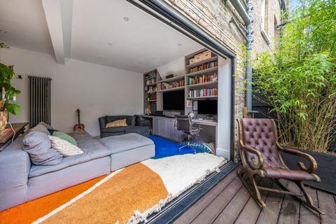 1 bedroom apartment for sale, St. Barnabas Road, London