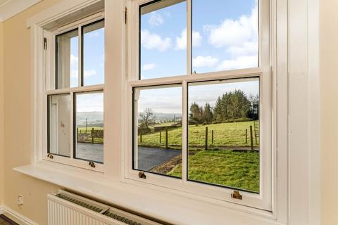 3 bedroom detached house to rent, Burntshields Road, Kilbarchan