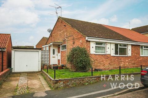 8 Blackthorn Road, Witham, CM8 2XZ