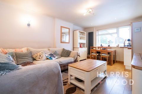 8 Blackthorn Road, Witham, CM8 2XZ