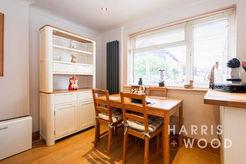 8 Blackthorn Road, Witham, CM8 2XZ
