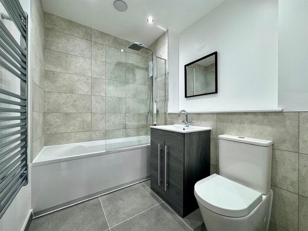Bathroom.jpeg