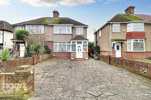 3 bedroom semi-detached house for sale, Cerne Close, Hayes