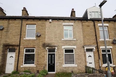 3 bedroom terraced house for sale, 11, Stanmore Place Bradford, BD7 2EN