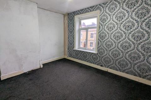 11 Stanmore Place, Bradford, BD7 2EN