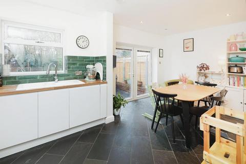96 Lindrosa Road, Sutton Coldfield, B74 3LB