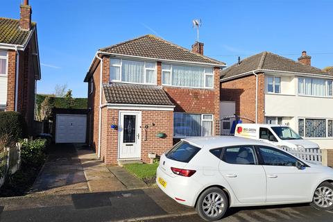 3 bedroom detached house for sale, Nursery Road, Bingham, Nottingham