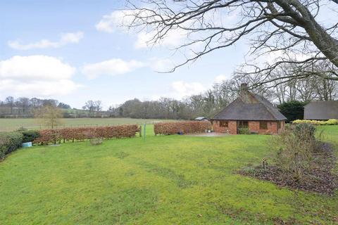 3 bedroom detached house for sale, Smithbrook, Cranleigh