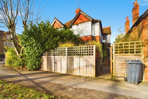 4 bedroom terraced house for sale, Tilehurst Road, Reading, RG30