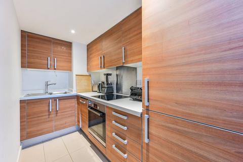 1 bedroom flat for sale, Falcon Wharf, Battersea, London, SW11