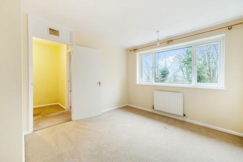 3 bedroom terraced house for sale, St. Martins Close, East Horsley, KT24