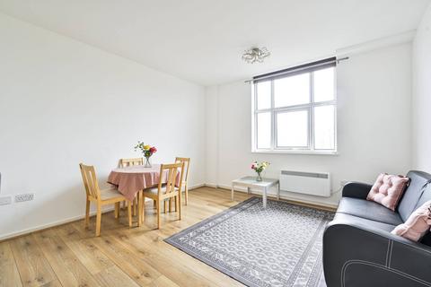 1 bedroom flat for sale, Bromyard Avenue, East Acton, London, W3