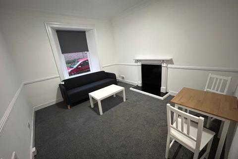 2 bedroom flat to rent, Park Lane, Stirling Town, Stirling, FK8