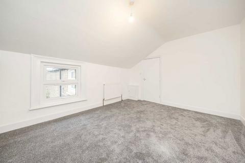 1 bedroom flat to rent, Drakefield Road, London SW17