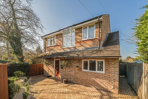 4 bedroom detached house for sale, Highfield Close, Surbiton KT6