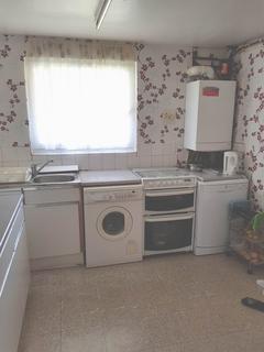 3 bedroom flat to rent, Edgar Road, Hounslow