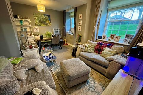 undefined, The Crescent, Gloucester