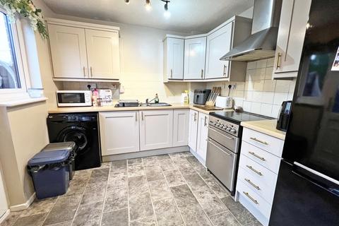 2 bedroom terraced house for sale, Belgrave Close, Widnes