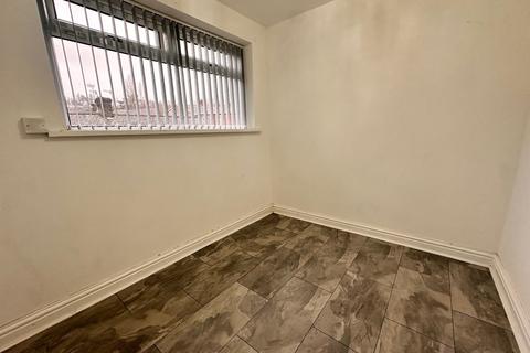 1 Beaufont Drive, Oldham, OL4 5LL