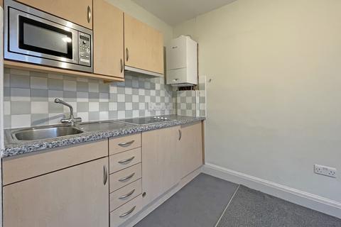 1 bedroom flat to rent, Garratt Lane, London, SW18