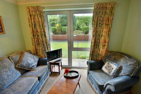 1 bedroom retirement property for sale, Ringwood Road, Ferndown, BH22
