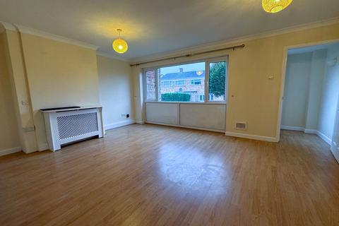 3 bedroom end of terrace house to rent, Lindisfarne Road, Bury St. Edmunds