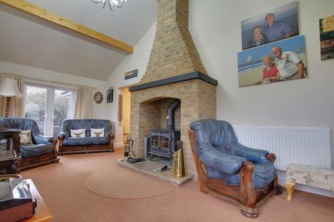 3 bedroom detached bungalow for sale, Green Park, Chatteris