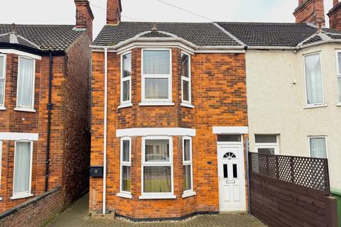 KING'S LYNN - Generous Sized 2 Bedroom Semi-Detached House