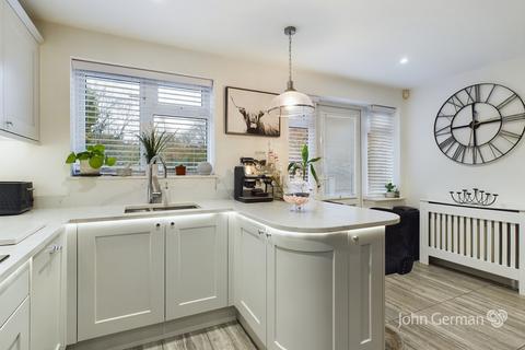 4 bedroom detached house for sale, Kings Croft, Cannock