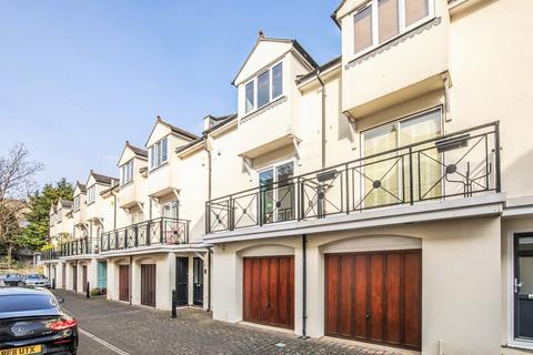 undefined, Oxford Mews, Hove, BN3 3NF