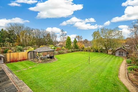 5 bedroom detached house for sale, Rossett Drive, Harrogate