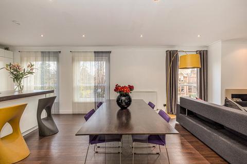 3 bedroom apartment for sale, St. Andrews Drive, Pollokshields, Glasgow