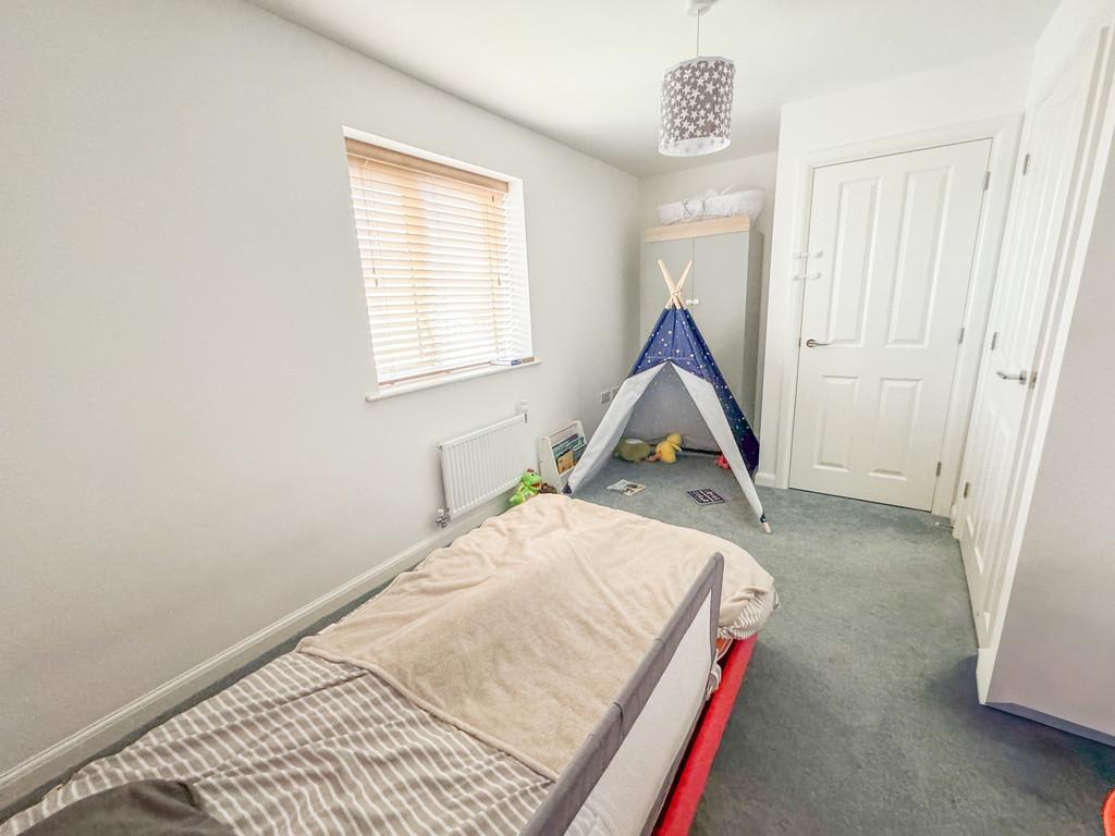 Bed2