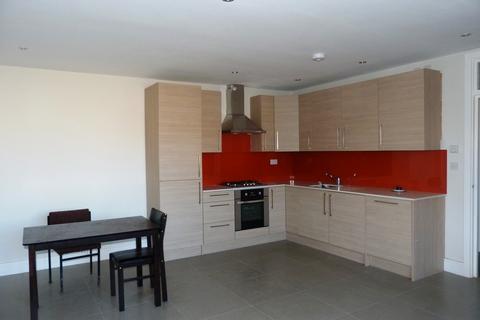 2 bedroom flat to rent, Victory Court, Litchfield Gardens, Willesden, London