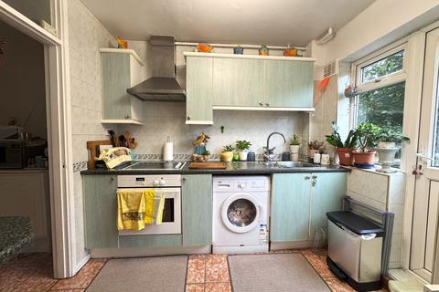 3 bedroom terraced house for sale, Princes Terrace, Plaistow, London, E13