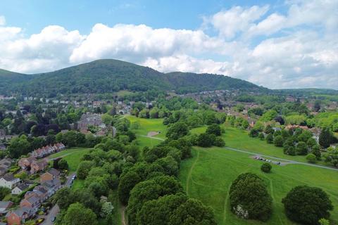 3 bedroom duplex for sale, Edith Walk, Malvern, Worcestershire, WR1 4QH