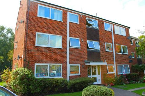 2 bedroom apartment for sale, Henley Drive, Camberley GU16