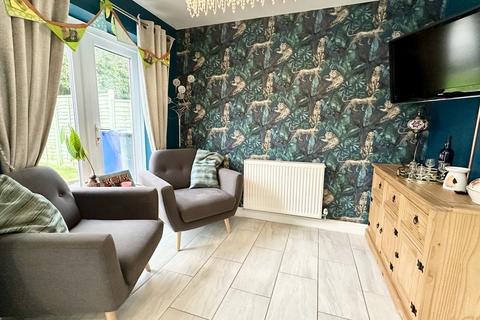 6 Castle Mount, Brackley, NN13 7HF
