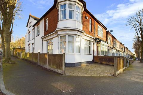 4 bedroom semi-detached house for sale, Dean Road, Birmingham B23