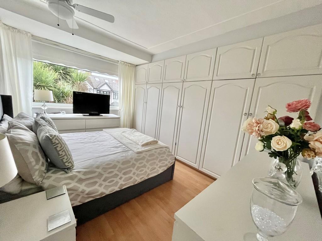 Bed 1